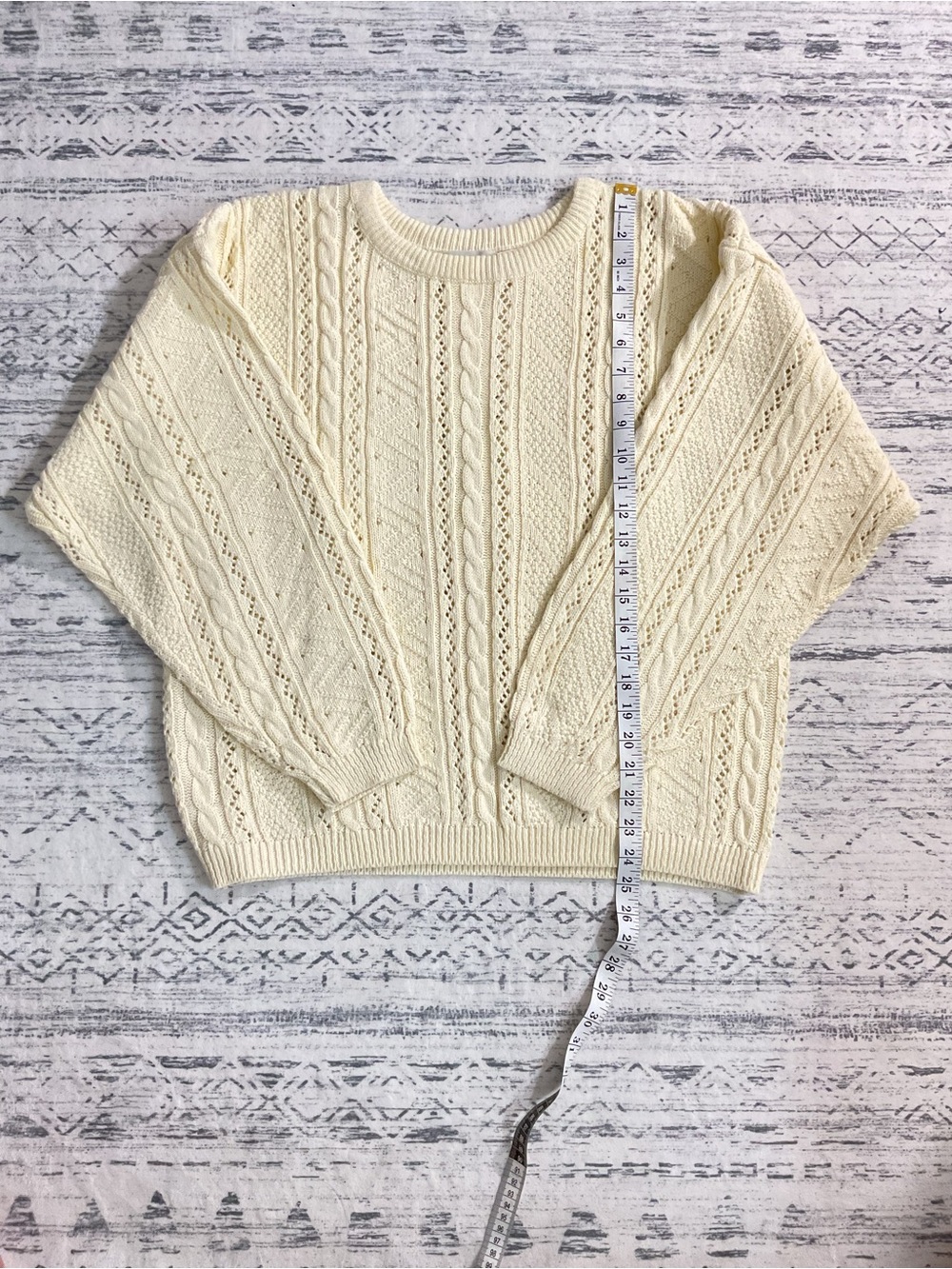 Vintage-style Ivory Cream Cable-Knit Crewneck Sweater Winter Minimalist Oversize